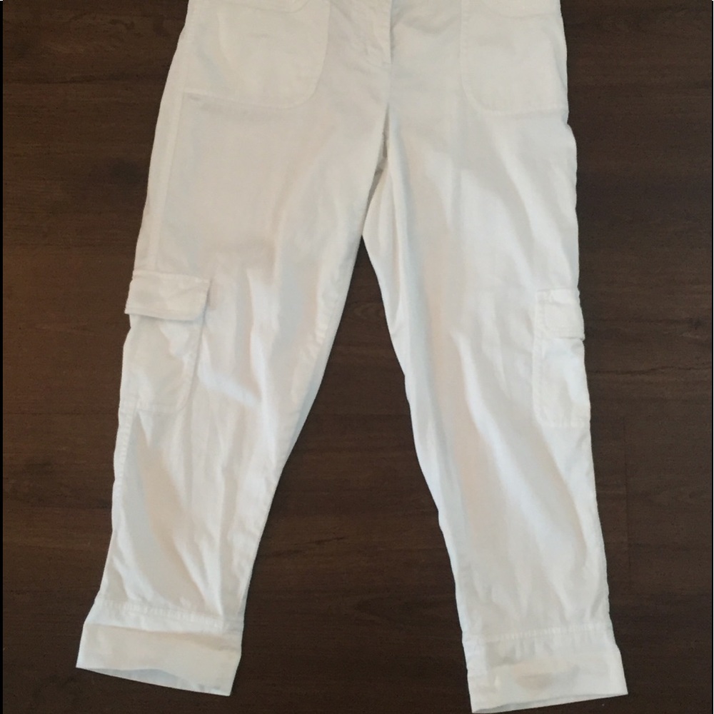 White cotton cargo capris